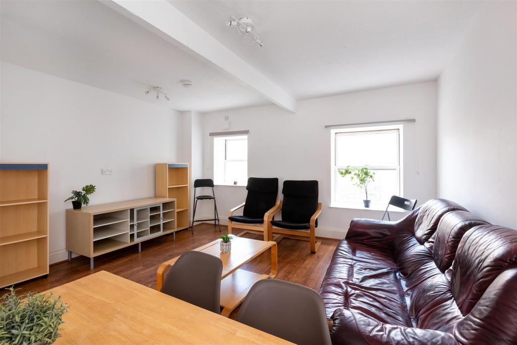 40 A Cotham Hill-5.jpg