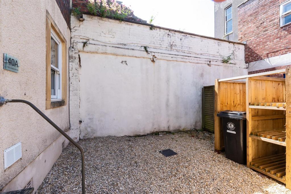 40 A Cotham Hill-2.jpg