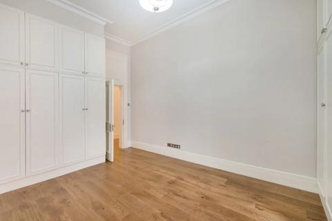 3 bedroom flat for sale, Prince Consort Road, London SW7