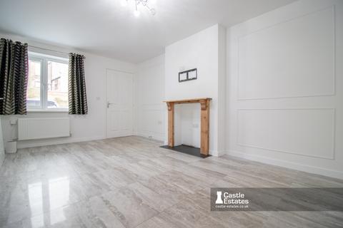 3 bedroom detached house to rent, Sandfield Road, Nottingham, NG7 1QR