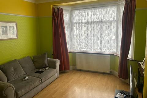undefined, 32 Mansted Gardens, Romford, Essex, RM6 4ED