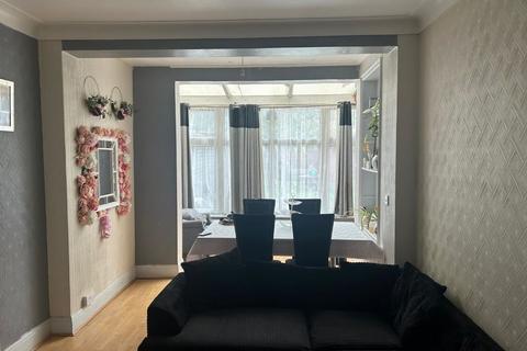 undefined, 32 Mansted Gardens, Romford, Essex, RM6 4ED