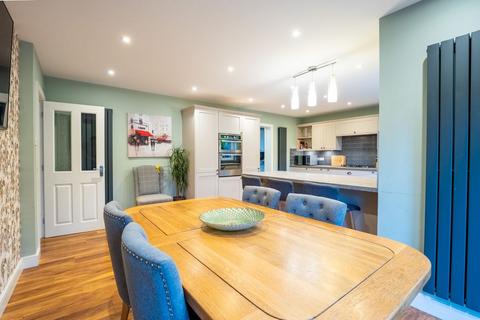 5 bedroom detached house for sale, Beacons Park, Brecon, LD3