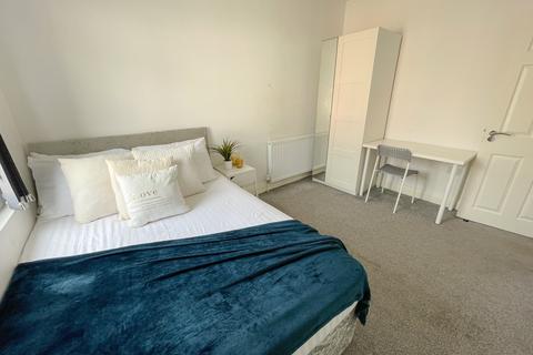 undefined, Grantham Street, ,