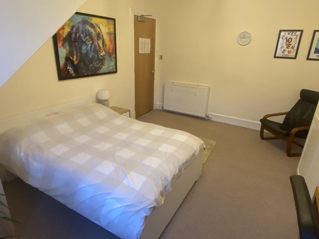 Bedroom2
