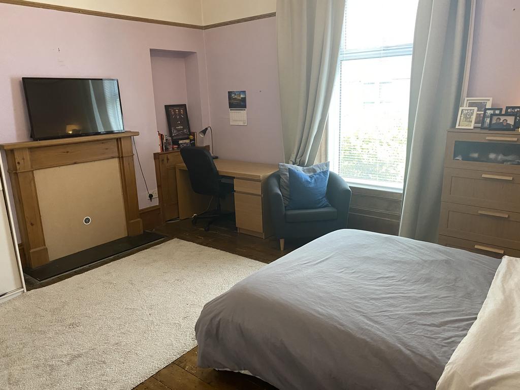 Bedroom7