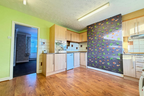 undefined, Thorpe Lane, Leeds