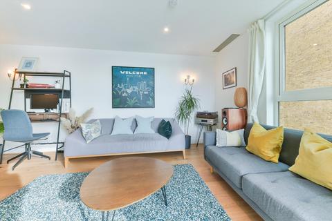 1 bedroom flat to rent, Cinnabar Wharf East, Wapping High Street, London, E1W.