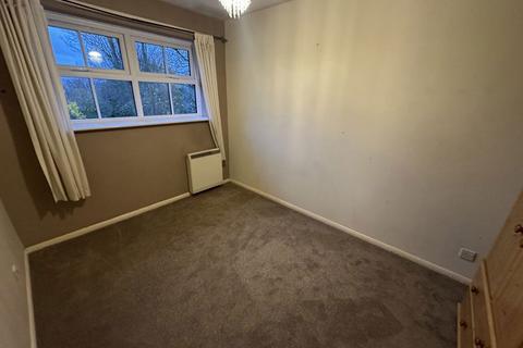 undefined, KINGS LYNN