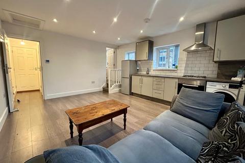 undefined, Tottenham, London, N15