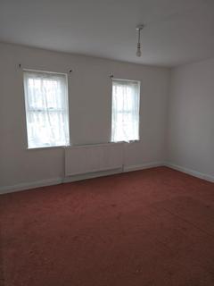 3 bedroom terraced house for sale, Shrewsbury Road, London E7