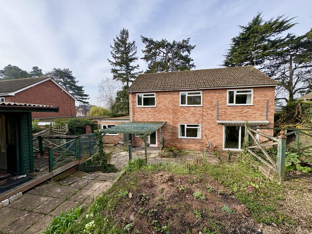 Rear Bodenham Road