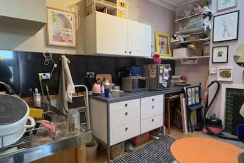 undefined, Tay Street, Fife DD6