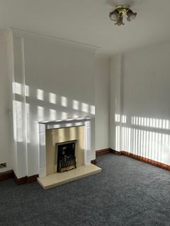 3 bedroom detached house to rent, Weldon Crescent, Newcastle Upon Tyne NE7