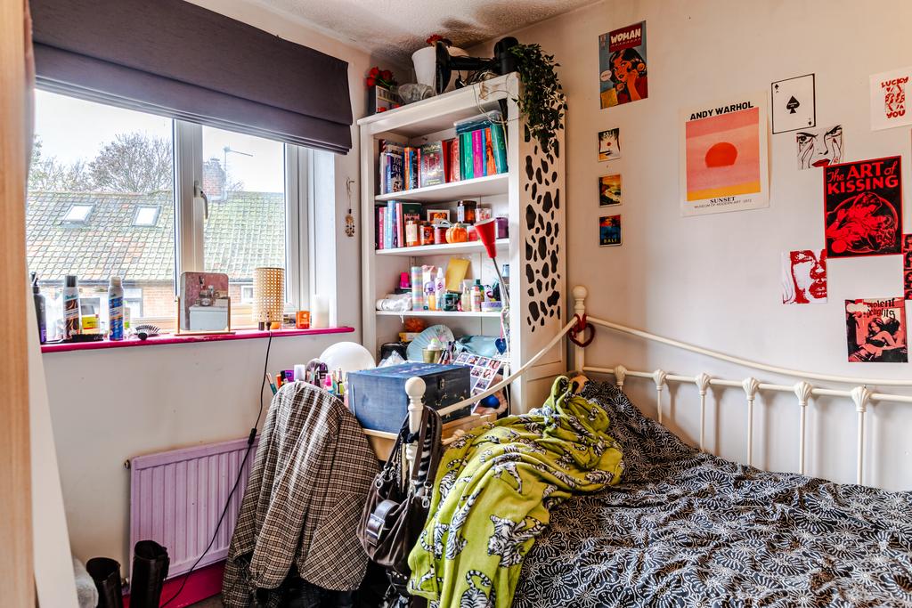 Bedroom4