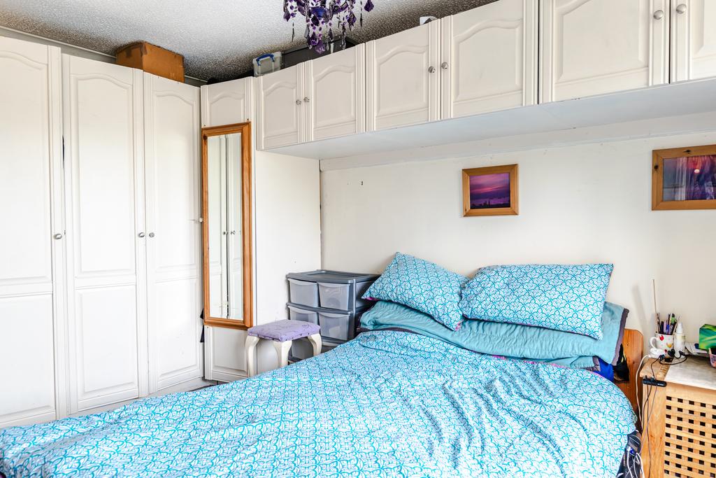 Bedroom1b