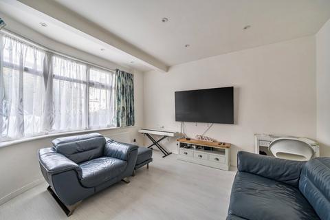 undefined, Curzon Avenue, Stanmore, HA7