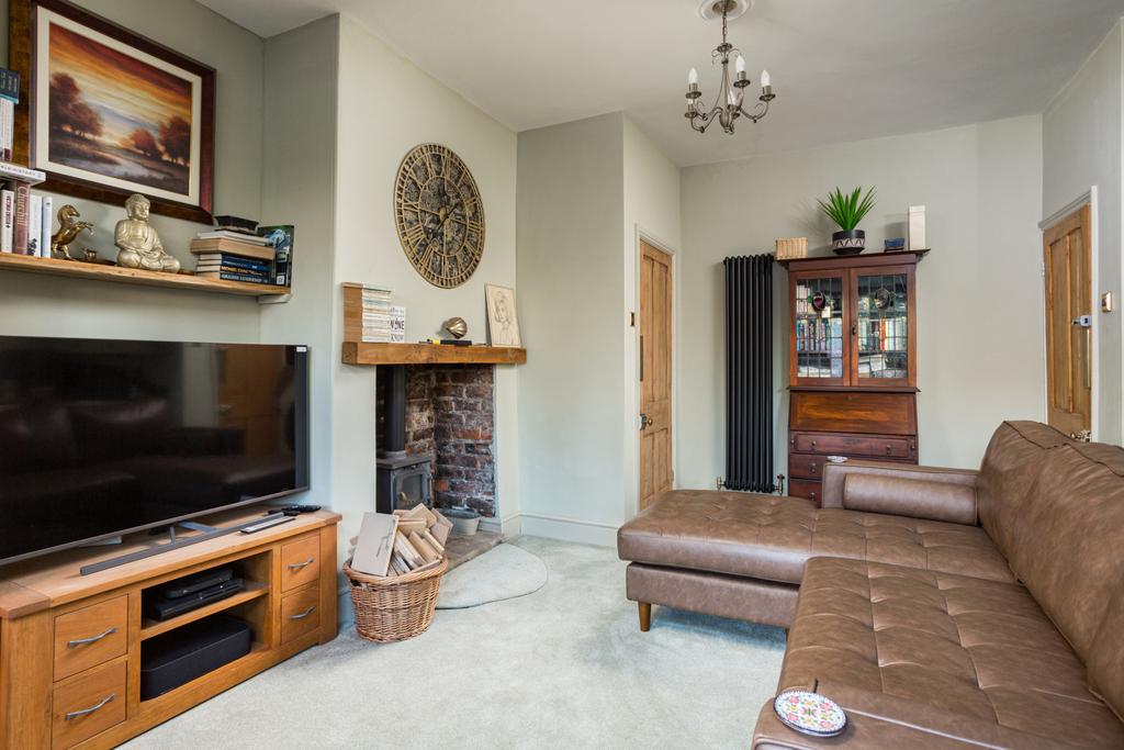 Kitchen/Living Area