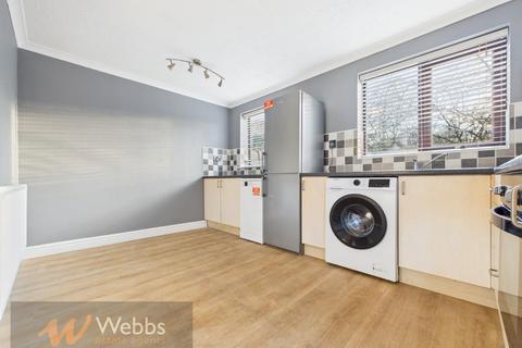 2 bedroom house to rent, Carisbrooke Drive, Stafford ST17