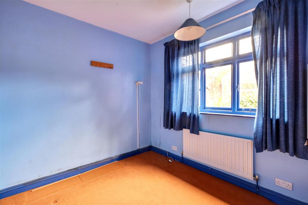 Bedroom 2.jpeg