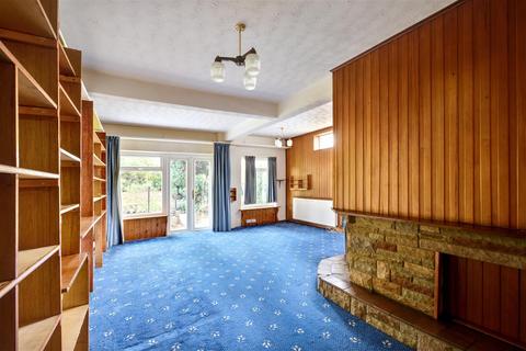 4 bedroom detached bungalow for sale, Arundel Drive, Bramcote, Nottingham