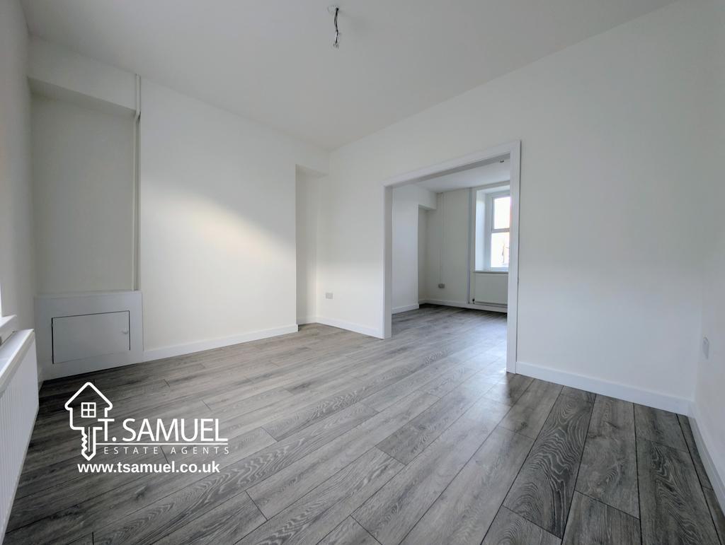 Reception room 1