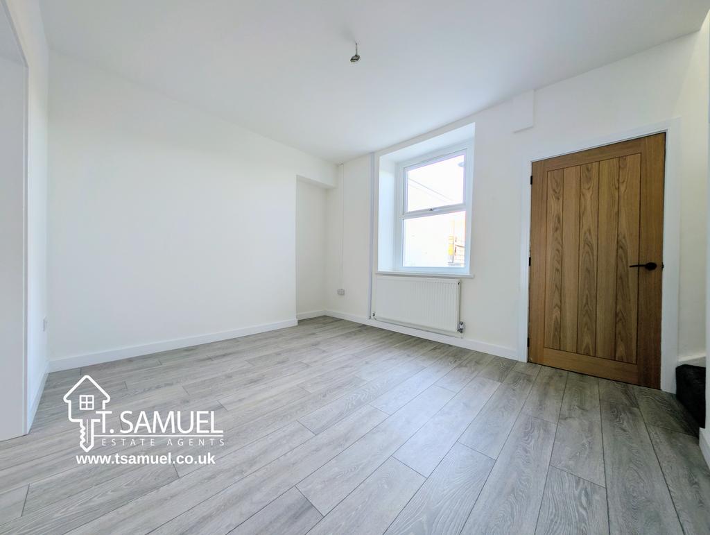 Reception room 2