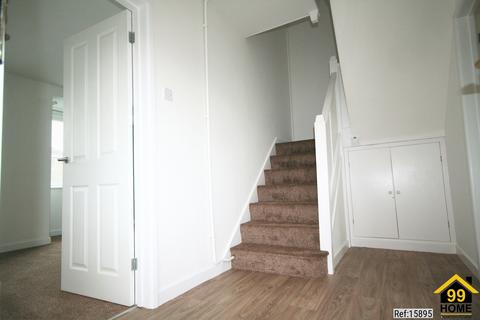 undefined, Park Avenue, Longlevens, Gloucester, Gloucestershire, GL2