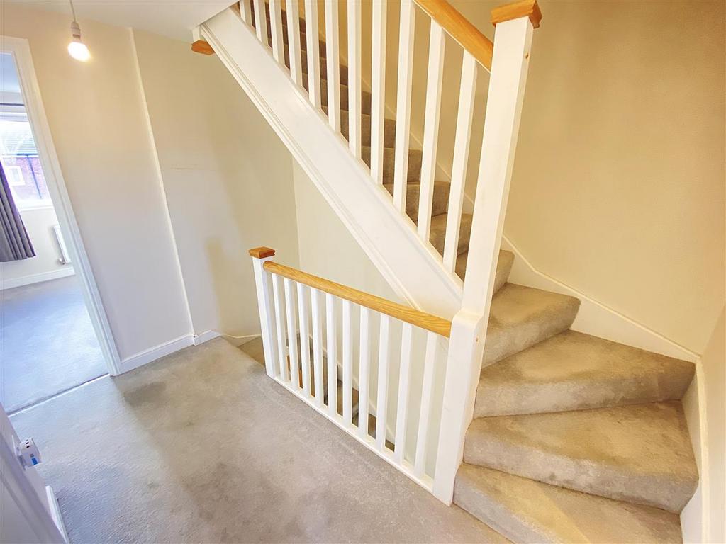 1st Floor Landing