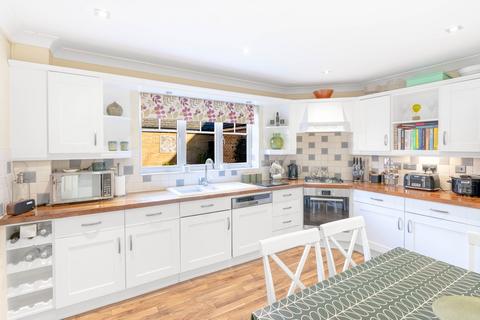 4 bedroom detached house for sale, Pyrethrum Way, Willingham, CB24