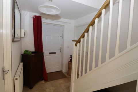 3 bedroom house to rent, Captains Parade, East Cowes PO32