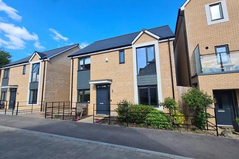 Graham Edge, Dursley, GL11 4FJ