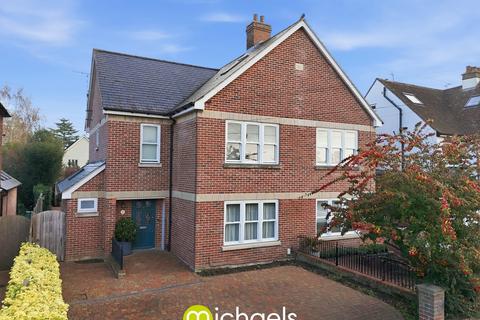 4 bedroom semi-detached house for sale, Fitzgilbert Road, Colchester, CO2
