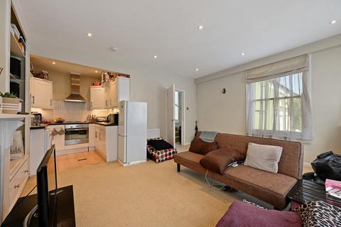 2 bedroom flat to rent, The Grove, Ealing