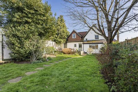 3 bedroom detached house for sale, Castle Square, Benson, OX10