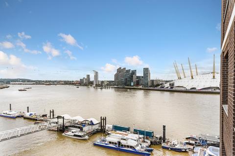 1 bedroom apartment for sale, Serapis House, Goodluck Hope Walk, London, E14