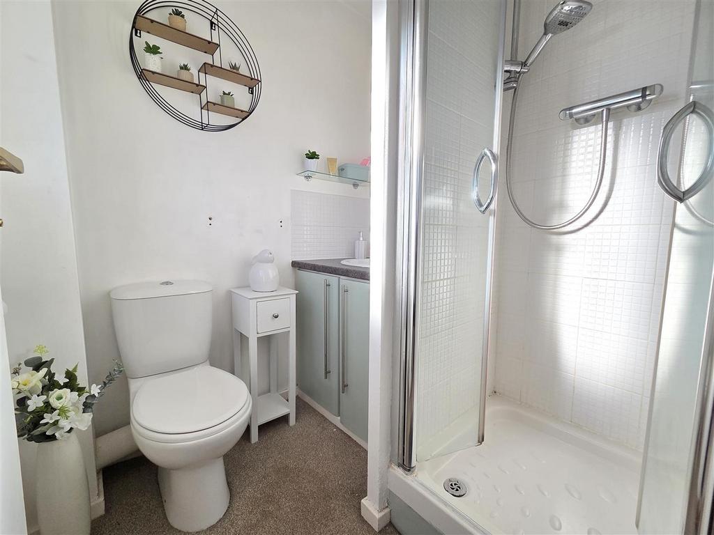En Suite Shower Room