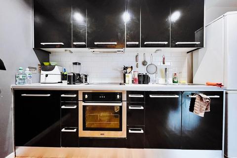 2 bedroom apartment to rent, Central Quarter, West Point, Leeds