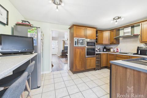 undefined, Farthing Drive, Hull HU7