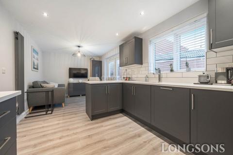 4 bedroom detached house for sale, Victor Drive, Swaffham