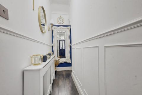 2 bedroom apartment for sale, Seaforth Road, Westcliff-on-Sea, SS0
