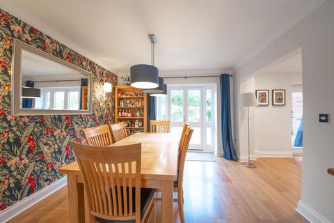 undefined, Mill Court, Tunbridge Wells TN3
