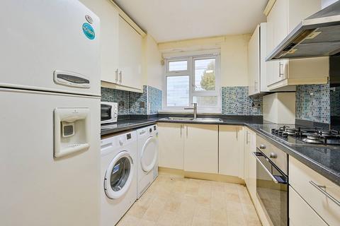 3 bedroom flat for sale, Macfarlane Road, Shepherd's Bush, London, W12