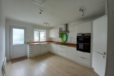 1 bedroom semi-detached bungalow to rent, Carsons Knowe, New Galloway, Castle Douglas, Dumfries And Galloway. DG7 3RY