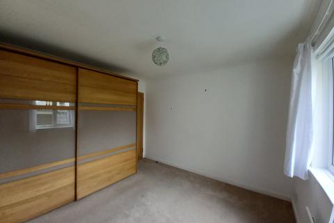1 bedroom semi-detached bungalow to rent, Carsons Knowe, New Galloway, Castle Douglas, Dumfries And Galloway. DG7 3RY