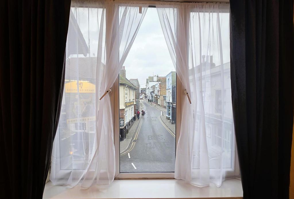 View.jpg