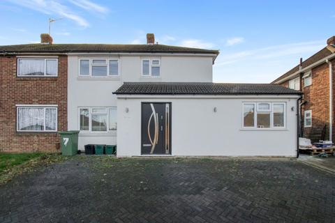 undefined, Gravelwood Close, Chislehurst BR7