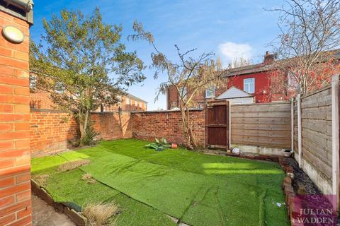 3 bedroom end of terrace house for sale, Wallwork Street, Reddish, Stockport, SK5