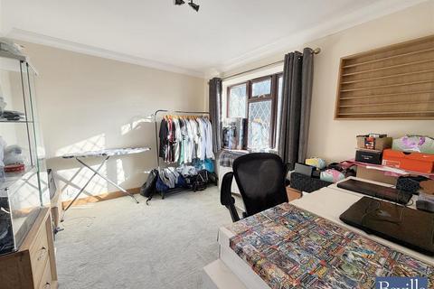 undefined, Ashford Avenue, Sonning Common Reading RG4