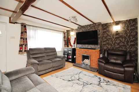 3 bedroom semi-detached house for sale, Bignal Drive, Leicester, LE3